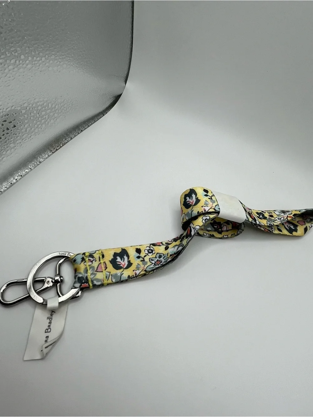 NEW Vera Bradley SUNNY GARDEN WIDE Lanyard Badge And Keys Holder Yellow